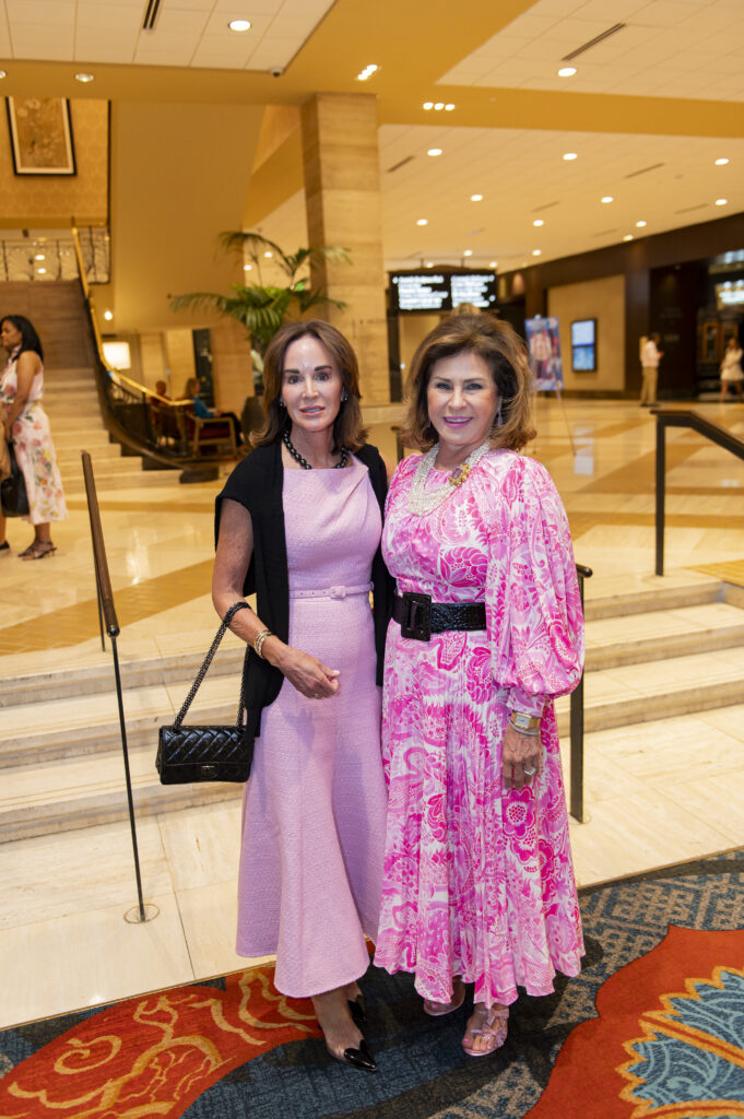 Christy Crenshaw and Lacie Crow (Photo by Tamytha Cameron, Celeste Cass, Nate Rehlander and Kelly Alexander)