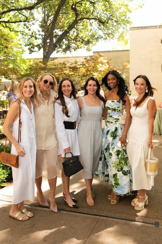 Dana Aulanier, Marisa Carona, Courtney Dowling, Maddy Artunduaga, Brittaney Mungioli, Megan Morrow (Photo by Tamytha Cameron Photography)