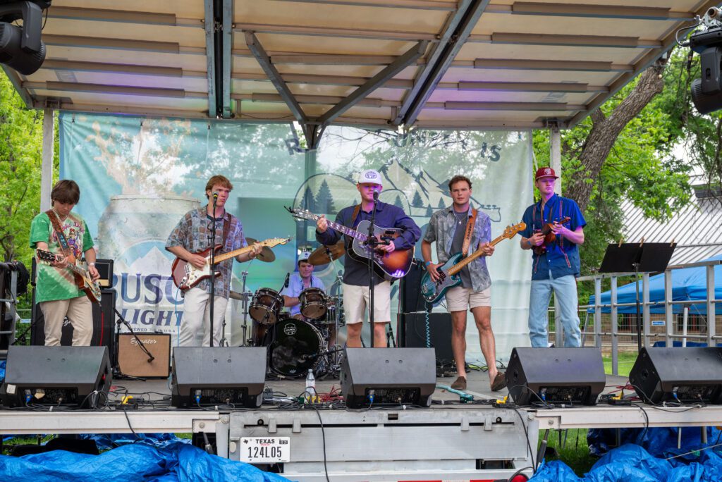 Live music was part of the draw to the 2026 Fort Worth Food + Wine Festival. (Photo by Nancy Farrar)