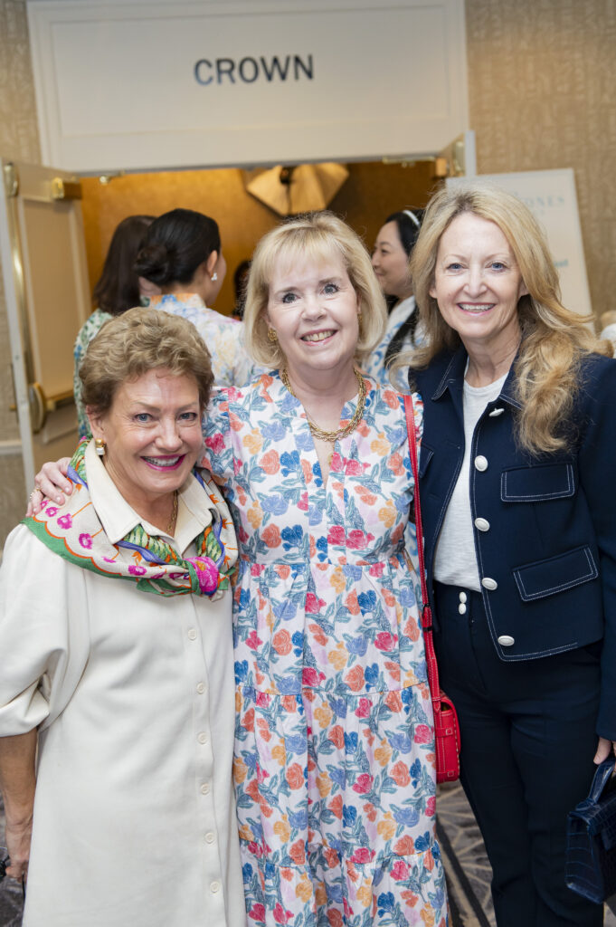 Gladys Kolenovsky, Christie Carter, Lynn McBee (Photo by Tamytha Cameron and Celeste Cass)