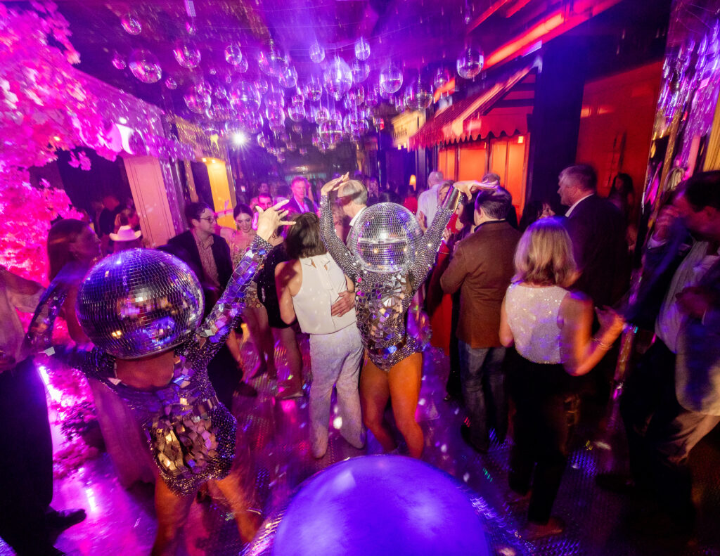 Planner JoAnne Gregoli transformed House of Blues into Studio 60. (Photo by Anastasiia Photography)