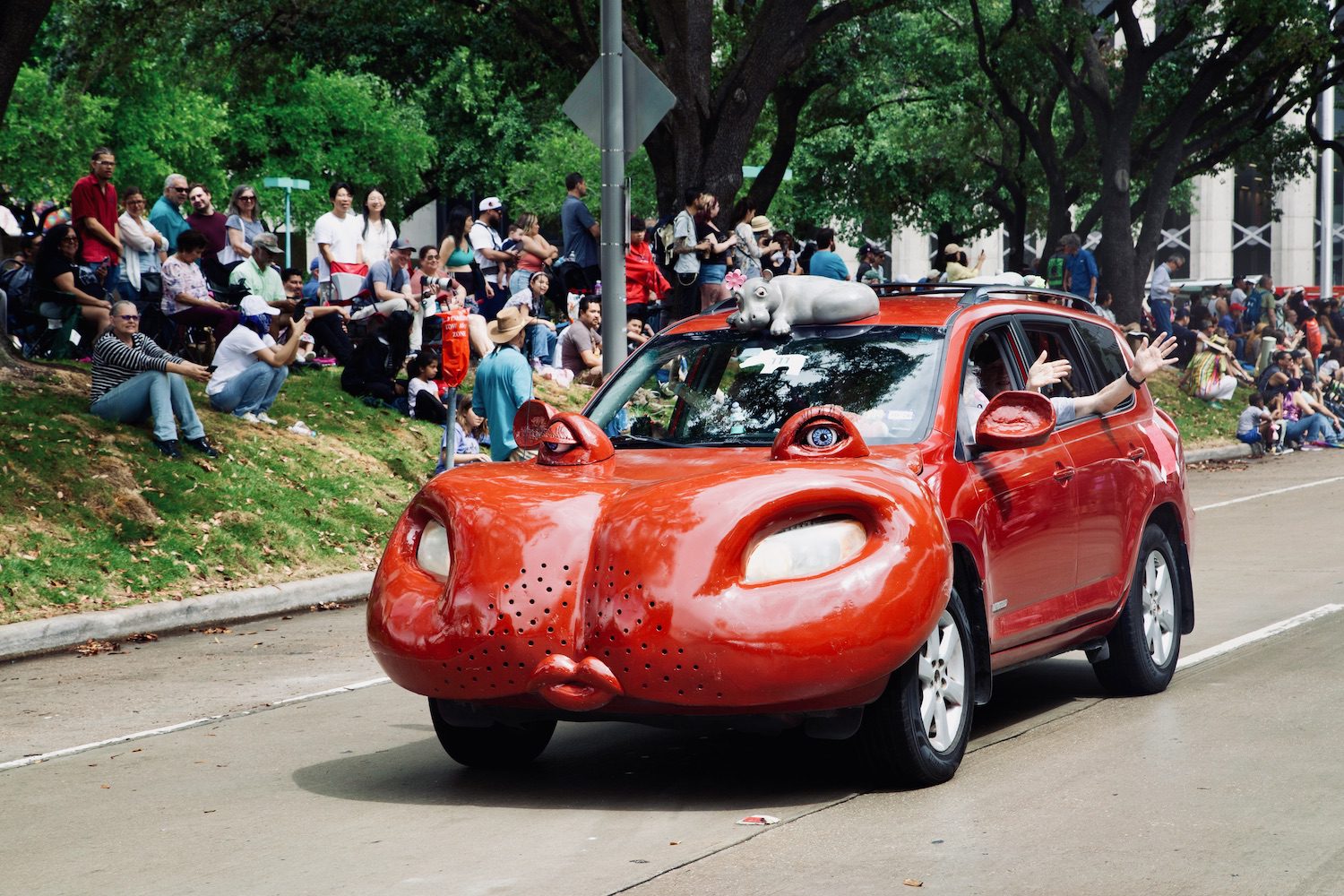 “Cheerio the Hippo Car” by Tom Kennedy and Sue Shefman at the Orange Show’s 39th Annual Art Car Parade. (Photo by Mike Herrera)