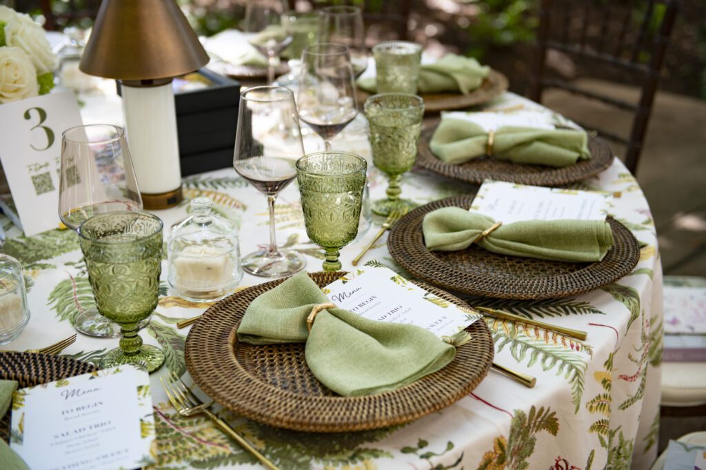 Gorgeous “Les Fougeres” linens by corporate sponsor Schumacher adorned each table. (Photo by Tamytha Cameron Photography)