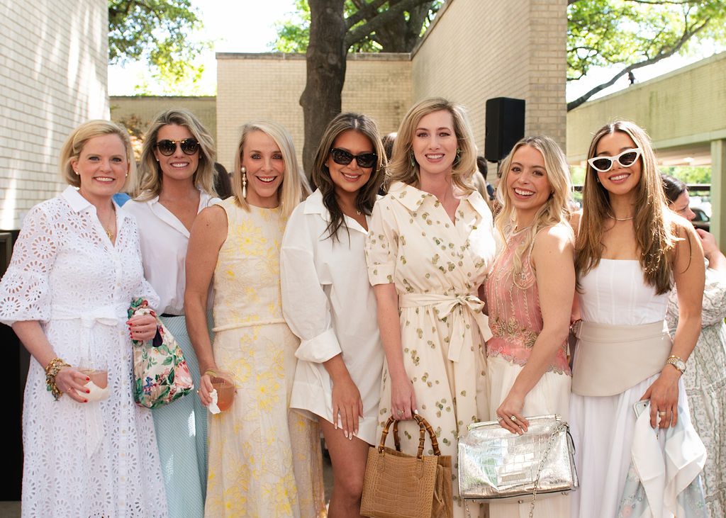 Jennifer Klos, Sheridan Reeder, Jennifer Kesterson, Grecia Garcia-Castillo, Kaleta Blaffer Johnson, Kaitlin Saragusa Kellerman, Nathalie Barrera (Photo by Tamytha Cameron Photography)