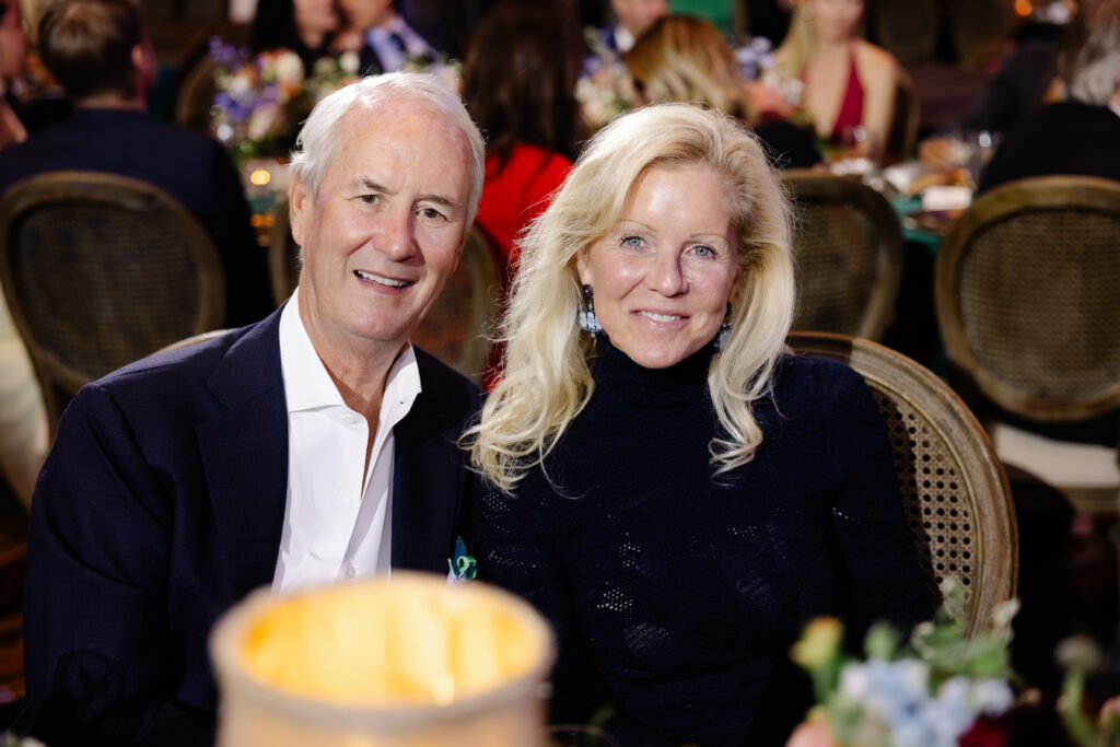 John & Jennifer Eagle (Photo by Lori Wilson Photography)