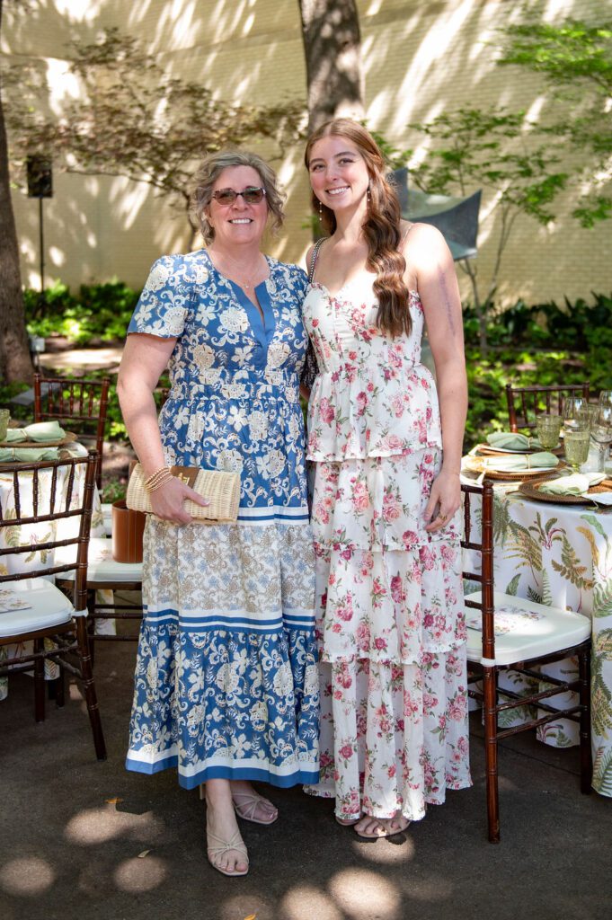 Keely Allen, Samantha Allen (Photo by Tamytha Cameron Photography)