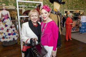 Leila Perrin, Chris Kase