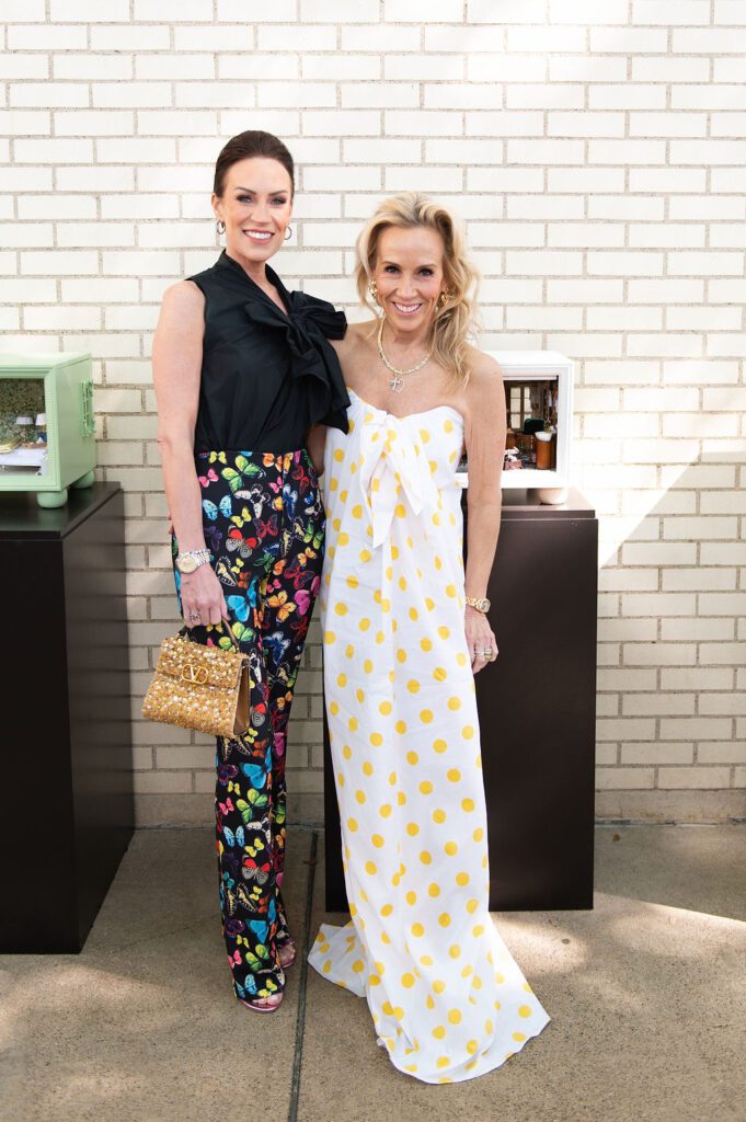 Terra Najork-Peterson, Dawn Greiner (Photo by Tamytha Cameron Photography)