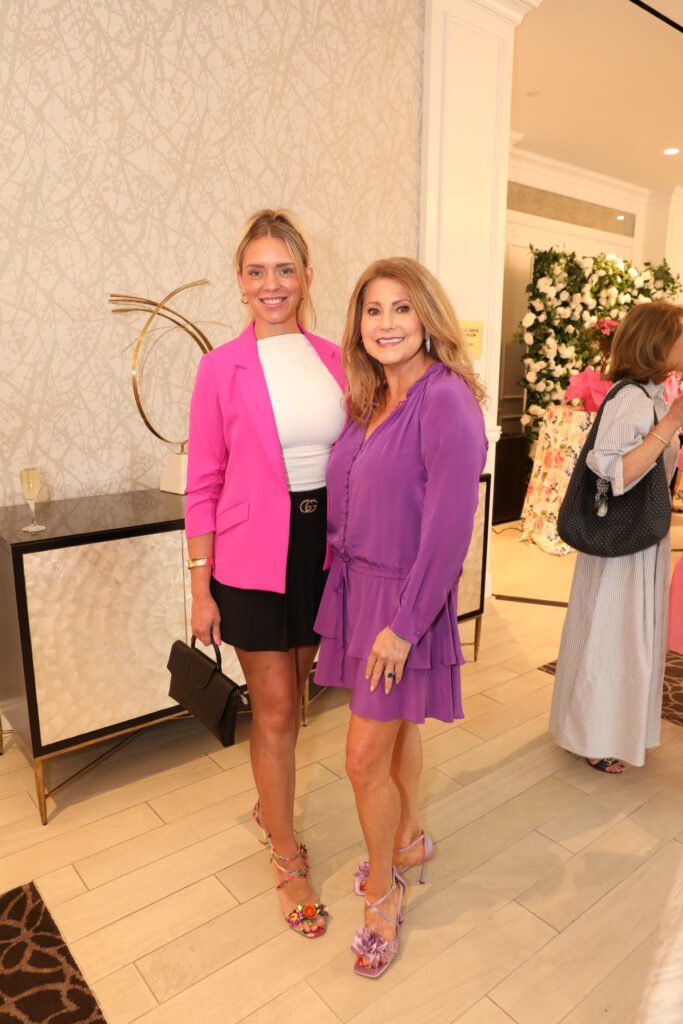 Madison Reilly, Jennifer Henley (Photo by Rob Wythe/Wythe Portrait Studio)