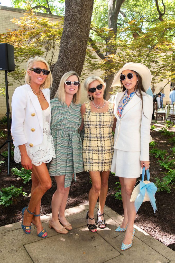 Taylynn Snyder, Erin Choi, Katy Brooks, Sharon Lee Clark (Photo by Tamytha Cameron Photography)