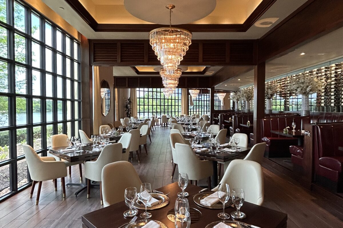 A Woodlands Seafood Favorite Emerges From a Renovation With a Fresh Look — Inside the Reimagined Truluck's