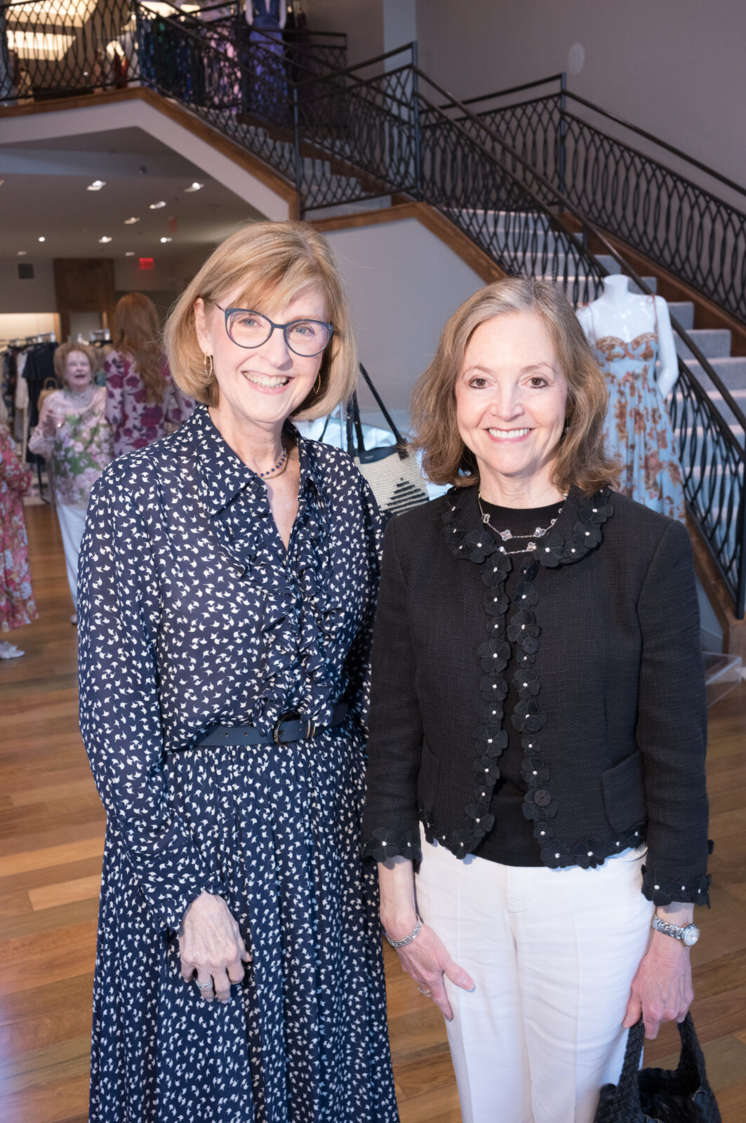 Trish Weigand, Deborah Martin at the Elizabeth Anthony luncheon (Photo by Daniel Ortiz)
