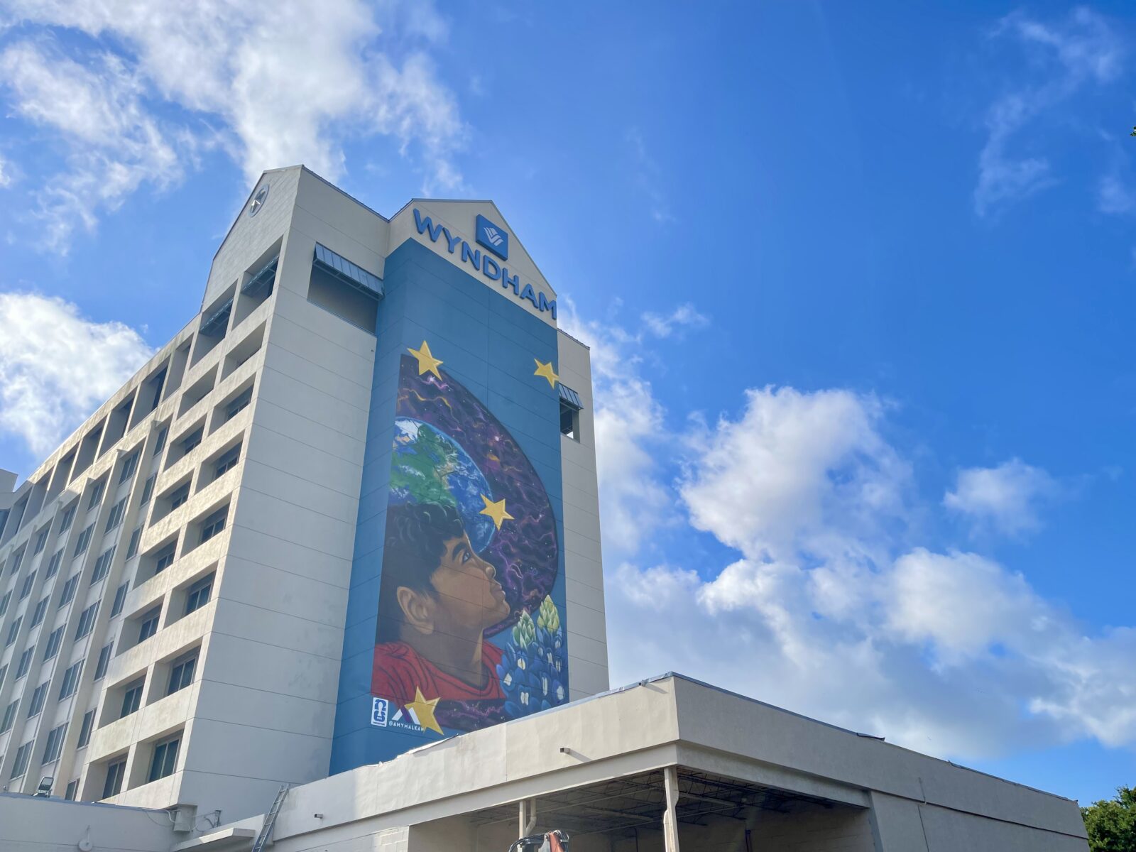 Artist Amy Malkan's mural "Dream Big," 2026, was painted in honor of FIFA World Cup 2026 in Houston. (Courtesy POP Studios PR, Houston)