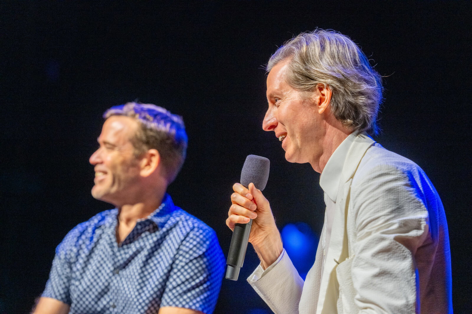 Wes Anderson thanks Houstonians for coming together to protect Garden Oaks Theater during his Homecoming fundraiser.