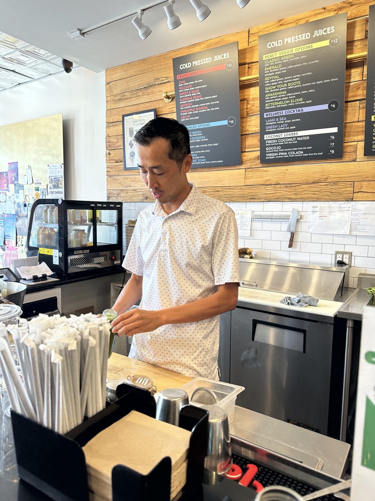 Sustain Juicery in Bellaire (also known in two locations as Juice Well, soon to reopen in CityCentre and Greenway Plaza) and its owner, Wen Qin. Photo courtesy of JuiceWell.