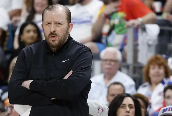 Tom Thibodeau Kelvin Sampson Houston Knicks