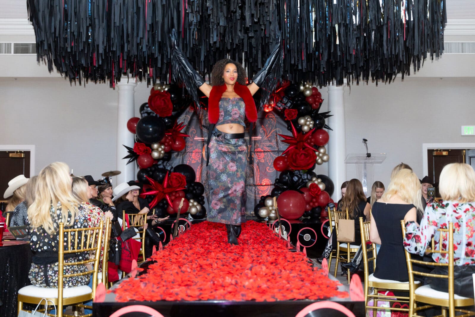 Dallas-Fort Worth Cowgirls Go Rock ‘n’ Roll for Sixth Annual Desert Rose Luncheon