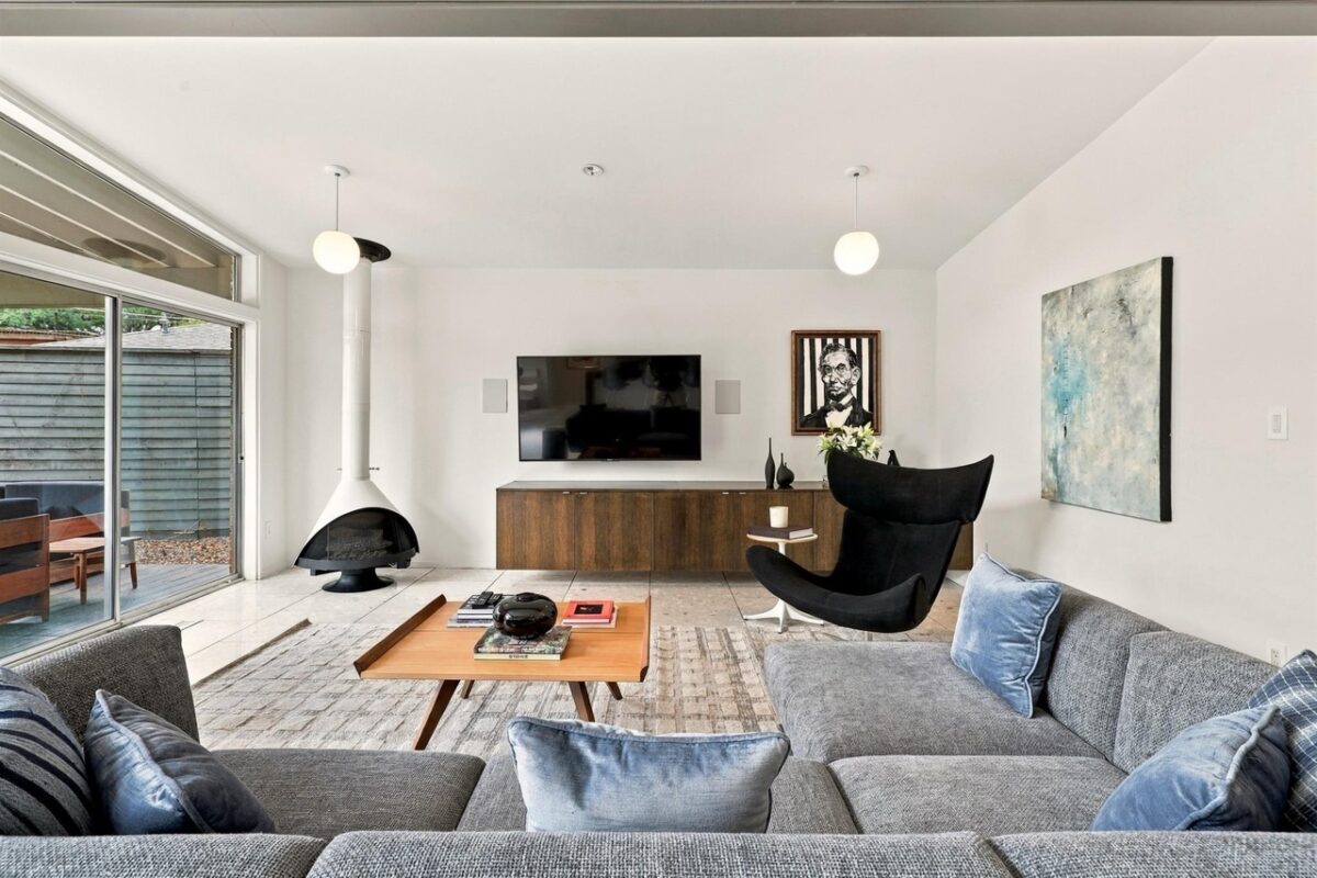 The 4 Coolest Dallas Houses On the Market For Under $2 Million Right Now