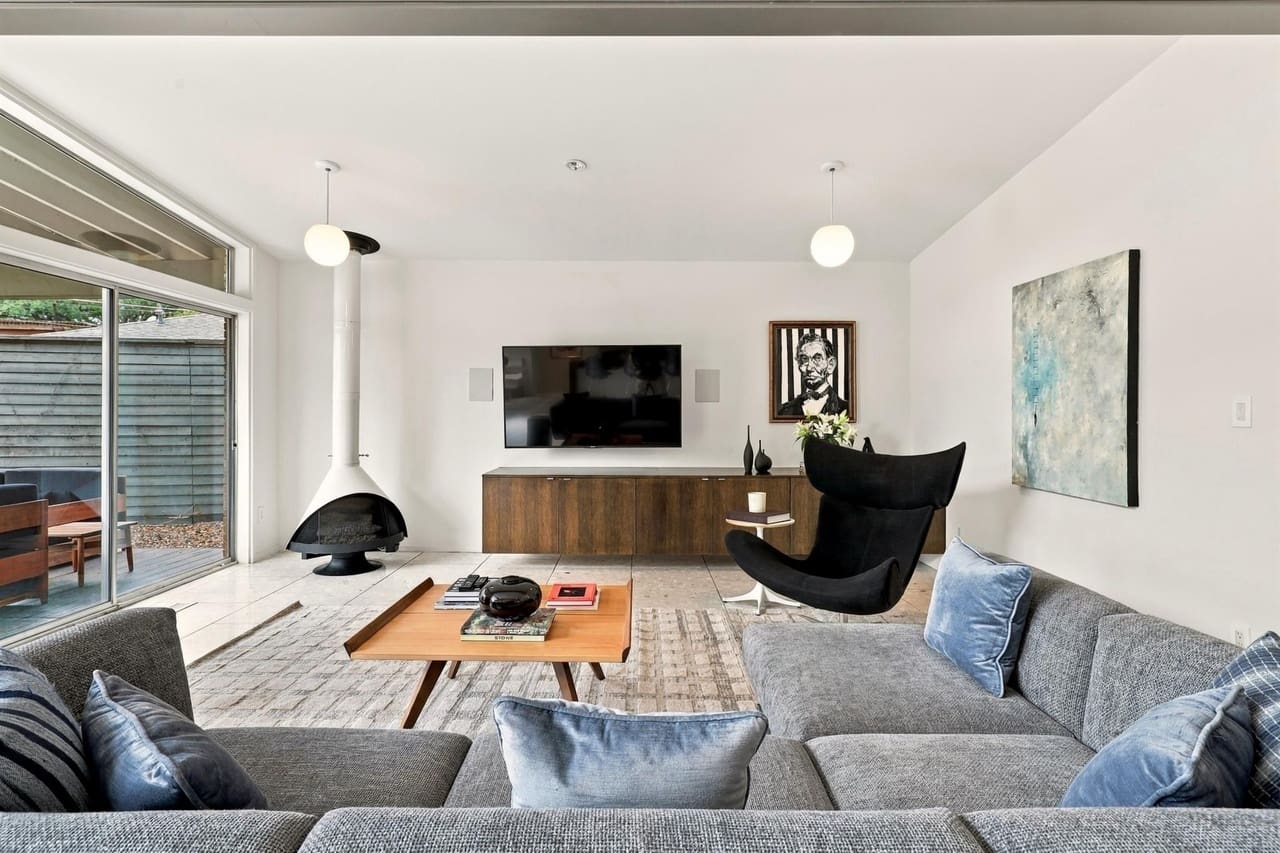 The 4 Coolest Dallas Houses On the Market For Under $2 Million Right Now