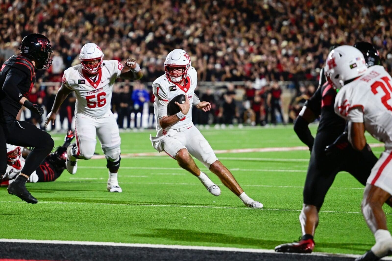 Conner Weigman Wants a Texas Tech Rematch After His Guts-Out QB Show Comes Up Inches Short, But Houston Can’t Keep Putting Everything On Him