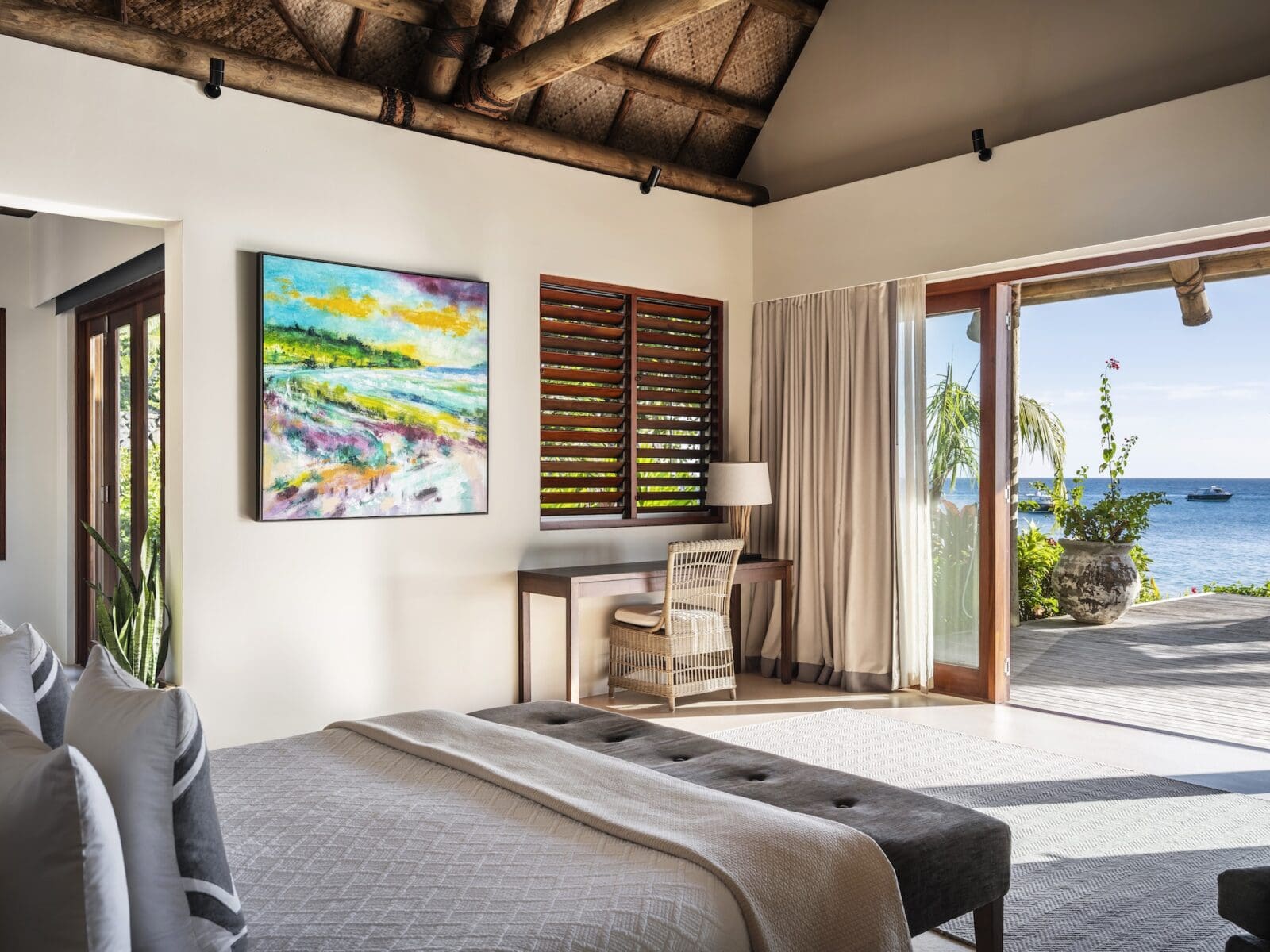 Kokomo Private IslandBeachfront Villa Rooms