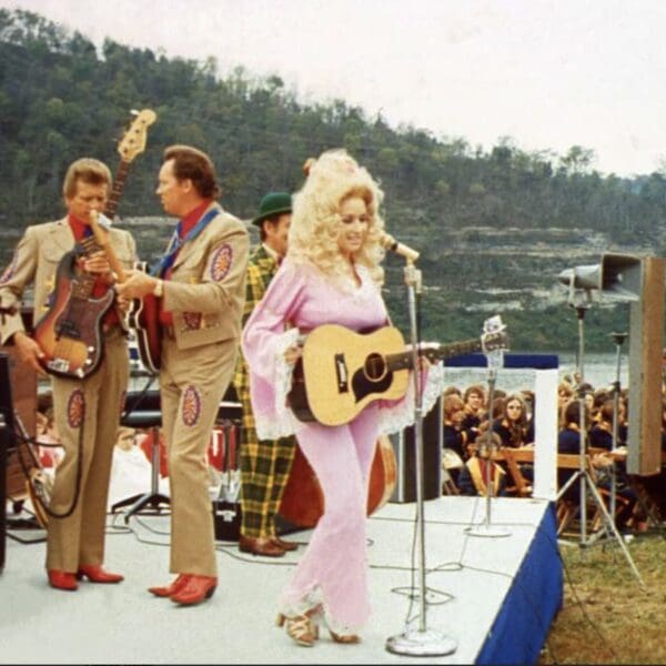Dolly Parton performing at the Cordell Hut Dam Dedication in Carthage, Tennessee, 1973