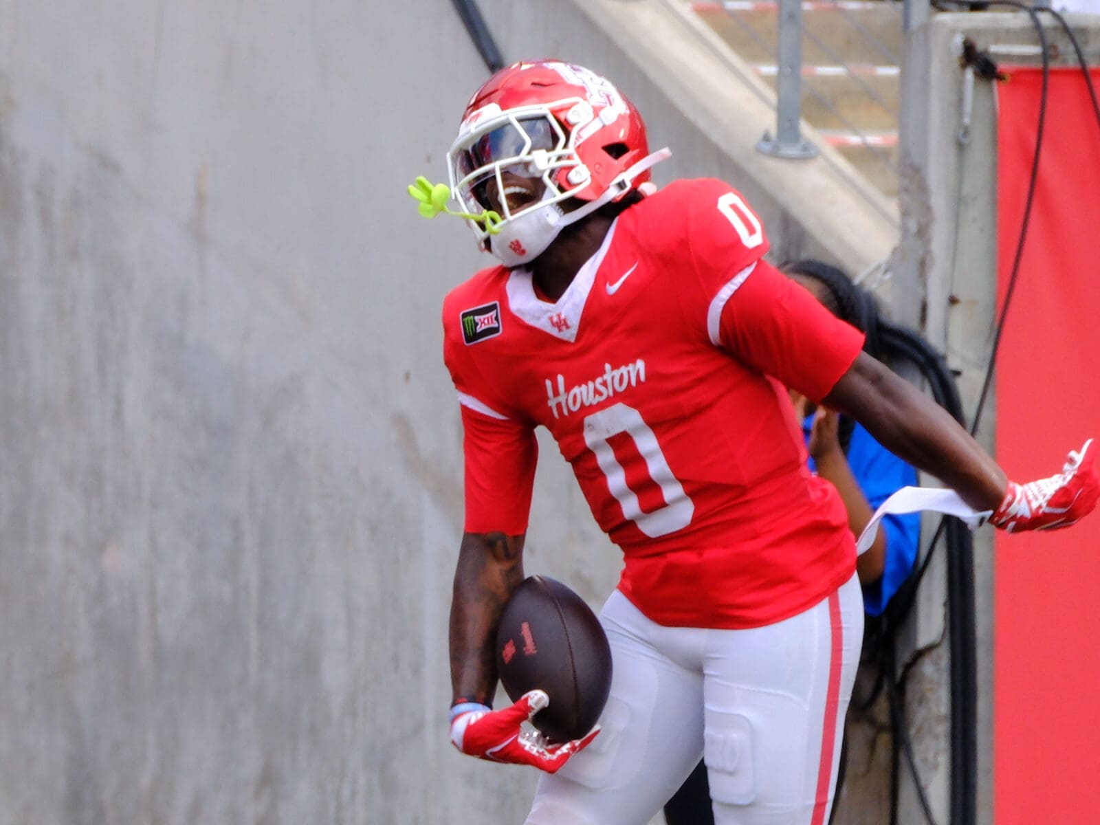 University of Houston receiver Amare Thomas is a touchdown maker. (Photo by F. Carter Smith)