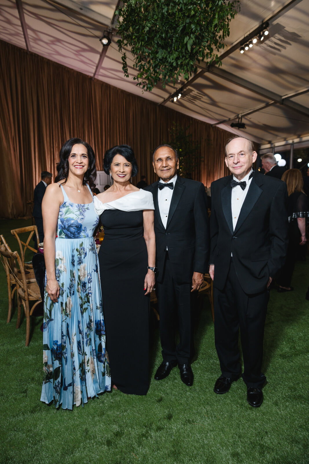 Khori Dastoor, Renu & Suresh Khator, David Leebron at Houston Grand Opera Opening Night gala (Photo by Johnny Than)