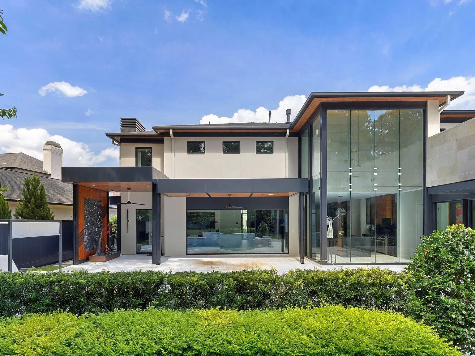 15 Regent Square front