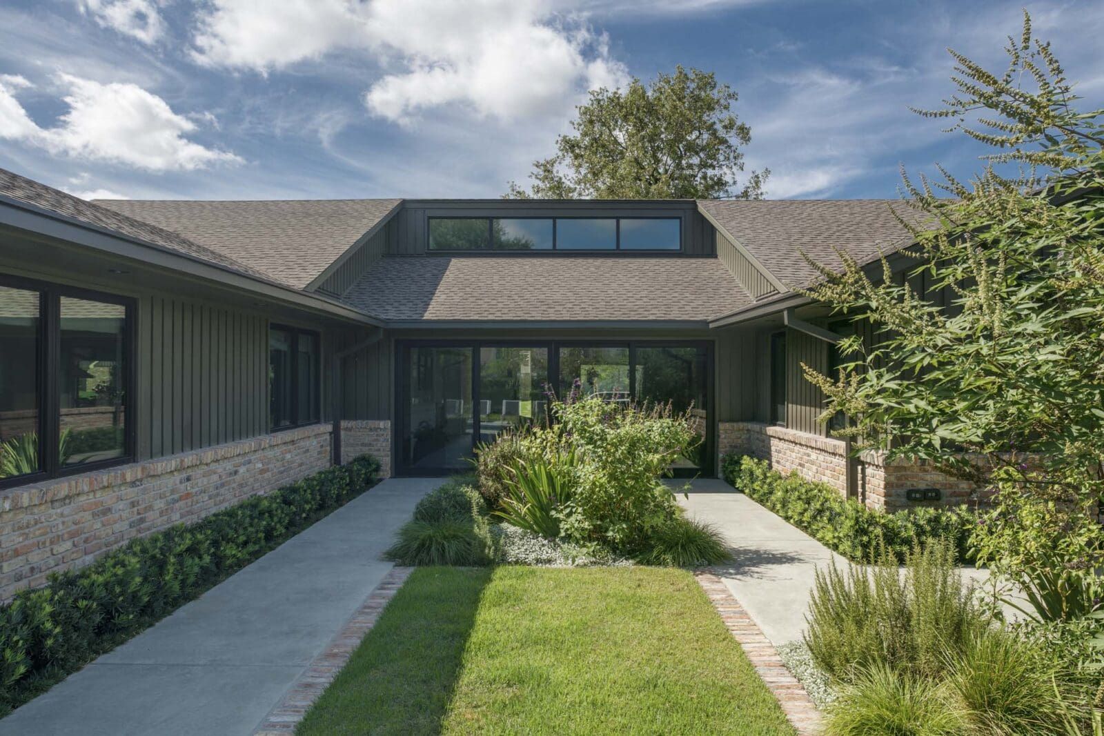 6414 Kury, McIntyre + Robinowitz Architects (Photo by Benjamin Hill)