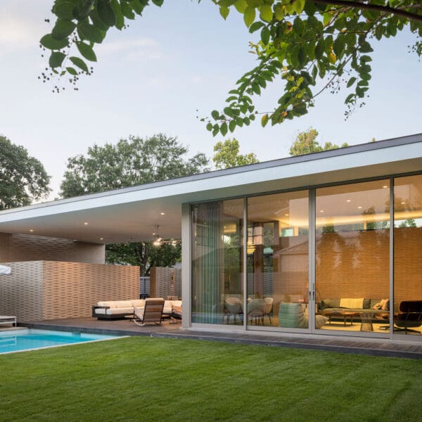 1515 Banks Street, Dillon Kyle Architects