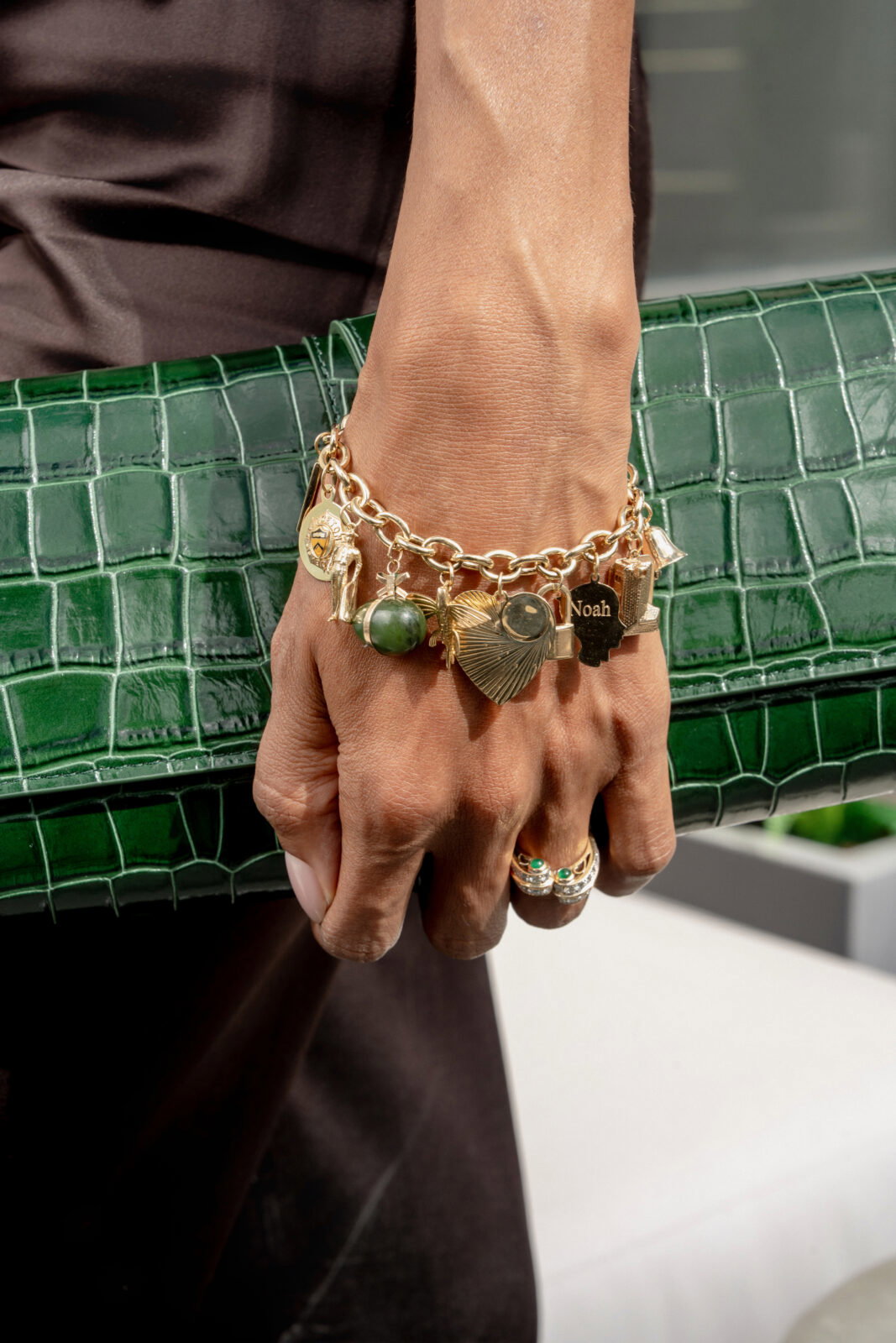 The love of vintage continues to inspire their Collection, which now includes more than 1,000 charms designed with a vintage sensibility and thoughtful heritage details.