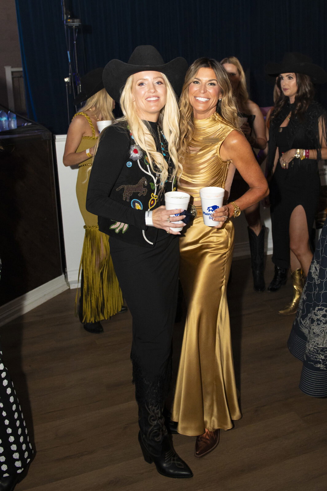 Erika Burton, Kristi Leatherman (Photo by Tamytha Cameron Photography)