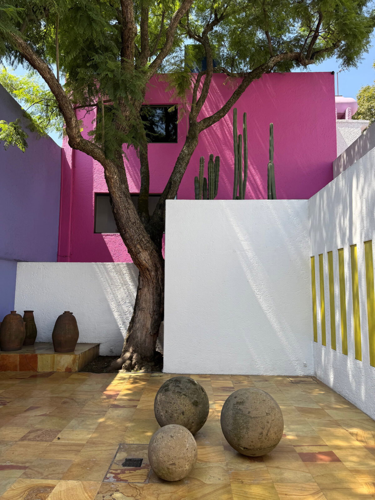 Luis Barragán's Casa Gilardi in the San Miguel Chapultepec neighborhood of Mexico City (Photo by Melissa Smrekar)