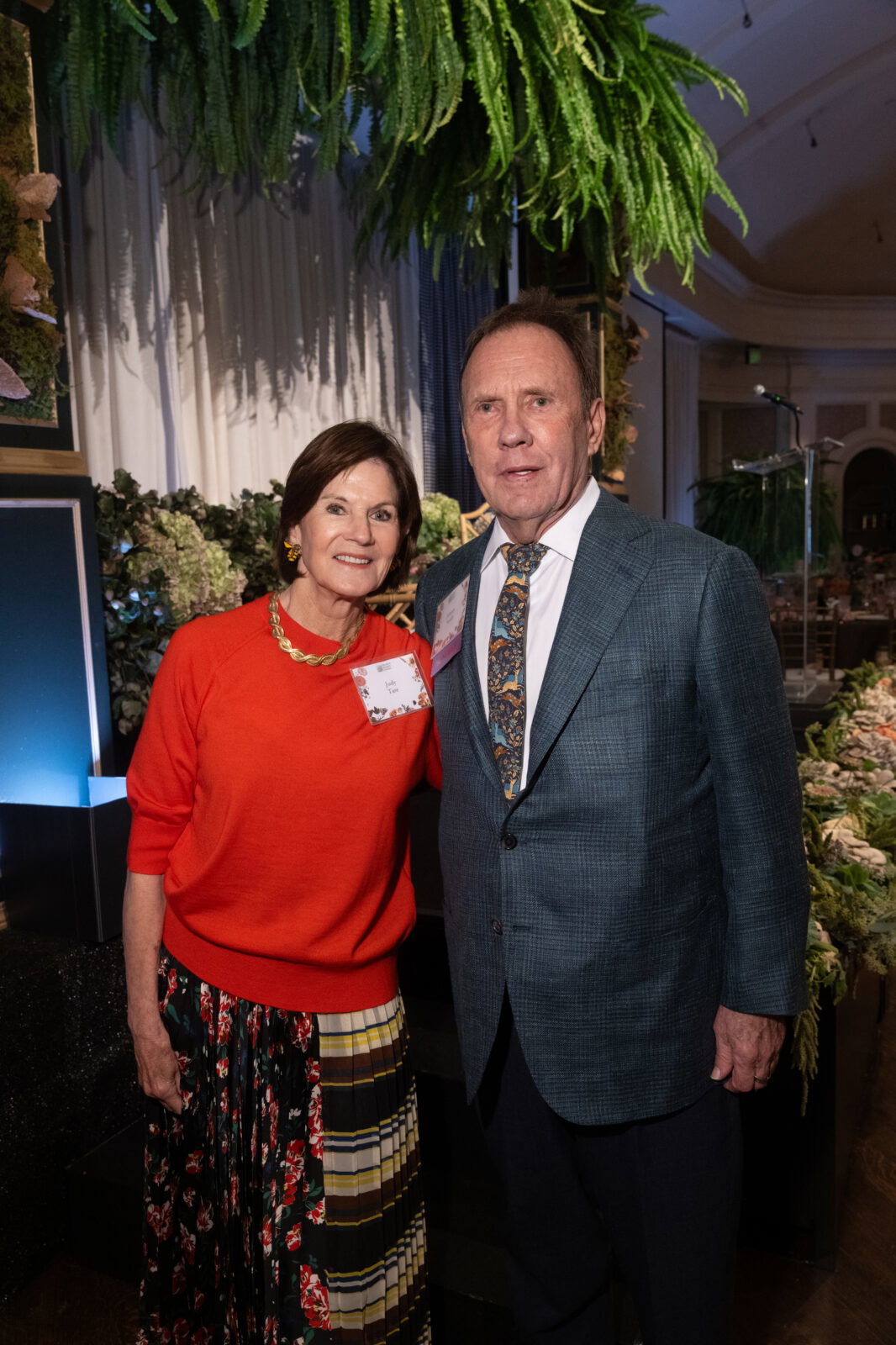 Judy Tate, honoree Johnny Steele at the Houston Botanic Garden annual luncheon (Photo by Daniel Ortiz)