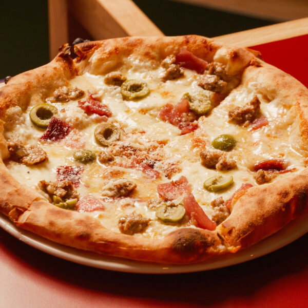 Angie’s Pizza brings some serious pies to The Heights. (Photo by Chris Quit Nguyen)