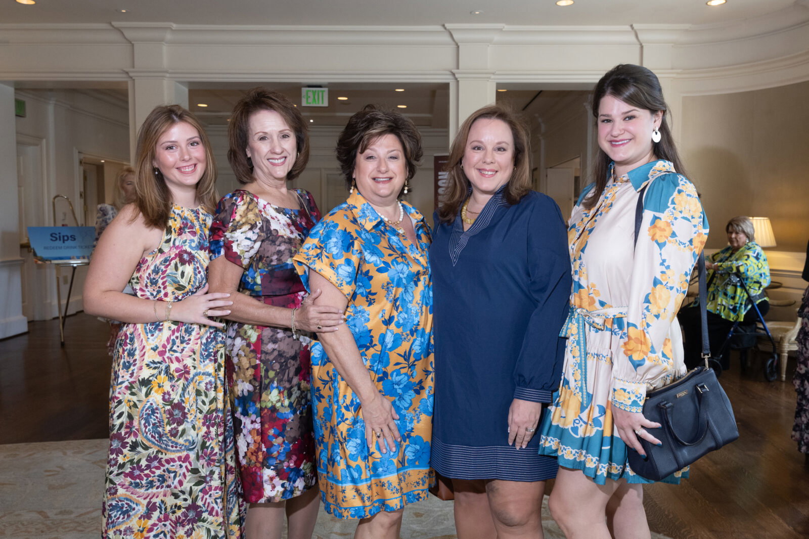Margaret Bannon, Kimberly Gattis, Allison Gattis, Diane DiPuma, Rosalyn Ingenthron, Camille Mosior, Emily DiPuma, Deann Decker at 'La Dolce Vita in Capri'