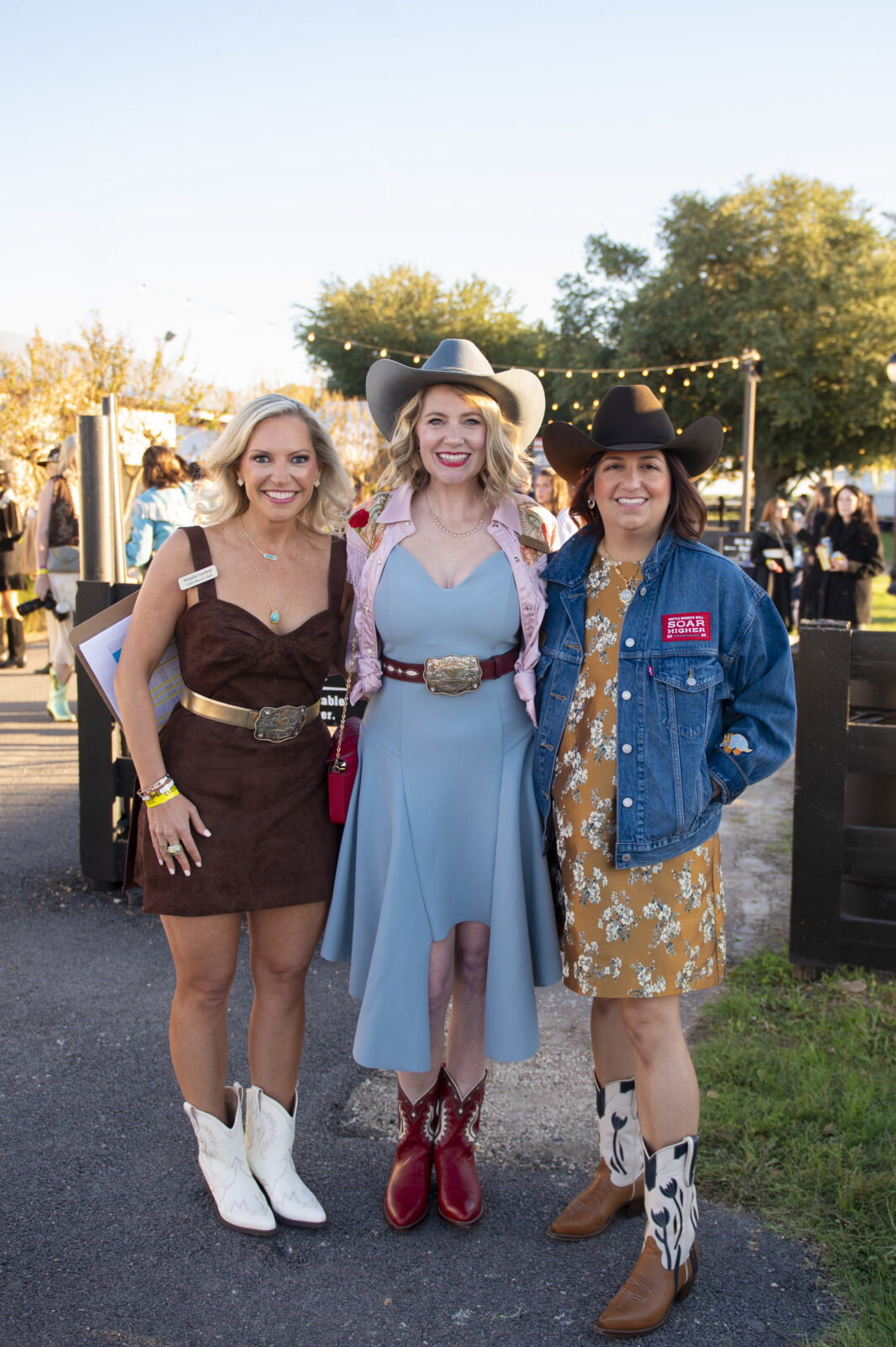 Natalie Lesikar, Laura Black, Heather Baker (Photo by Tamytha Cameron Photography)