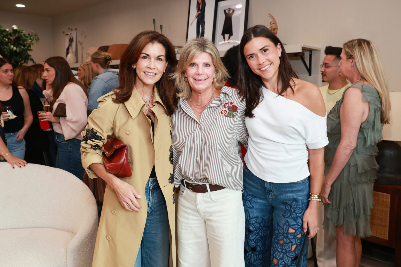 Nicole Zarr, Courtney Fortney, Mackenzie Zarr at the grand opening of The Kno (Photo by Priscilla Dickson)