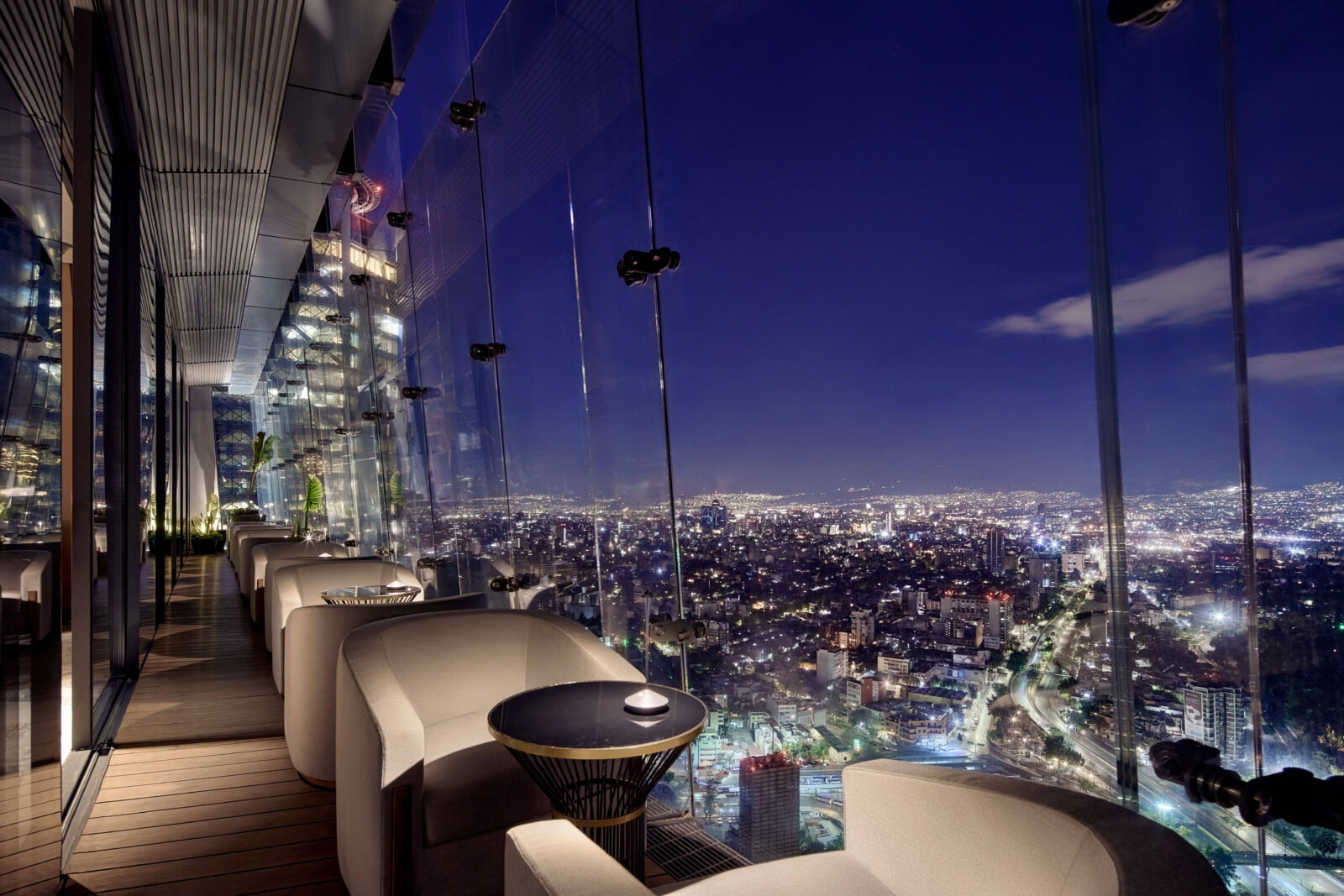 Located on the 38th floor, Carlotta stands out as a must-visit sky bar high in the clouds, offering spectacular views of the sprawling metropolis and a particularly dazzling lychee martini. (Courtesy of The Ritz-Carlton, Mexico City)